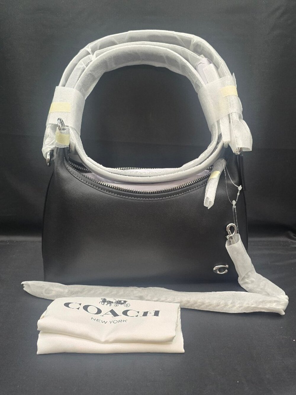 Coach Glovetanned Leather Juliet 25 Shoulder Bag CW640 Black